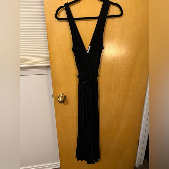 Carly Jean Los Angeles Pants - Black, stretchy romper by Carly Jean LA. SUPER comfortable!